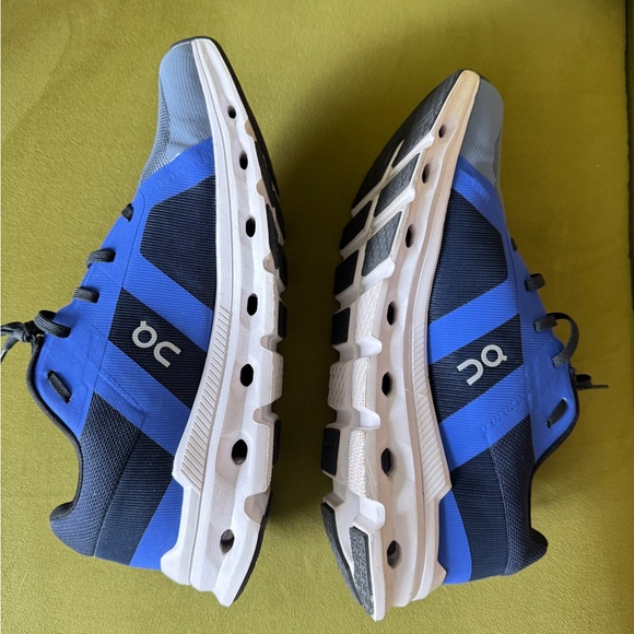 On Running Cloudrunner Men\'s Shoes - Blue and Gray main image 5